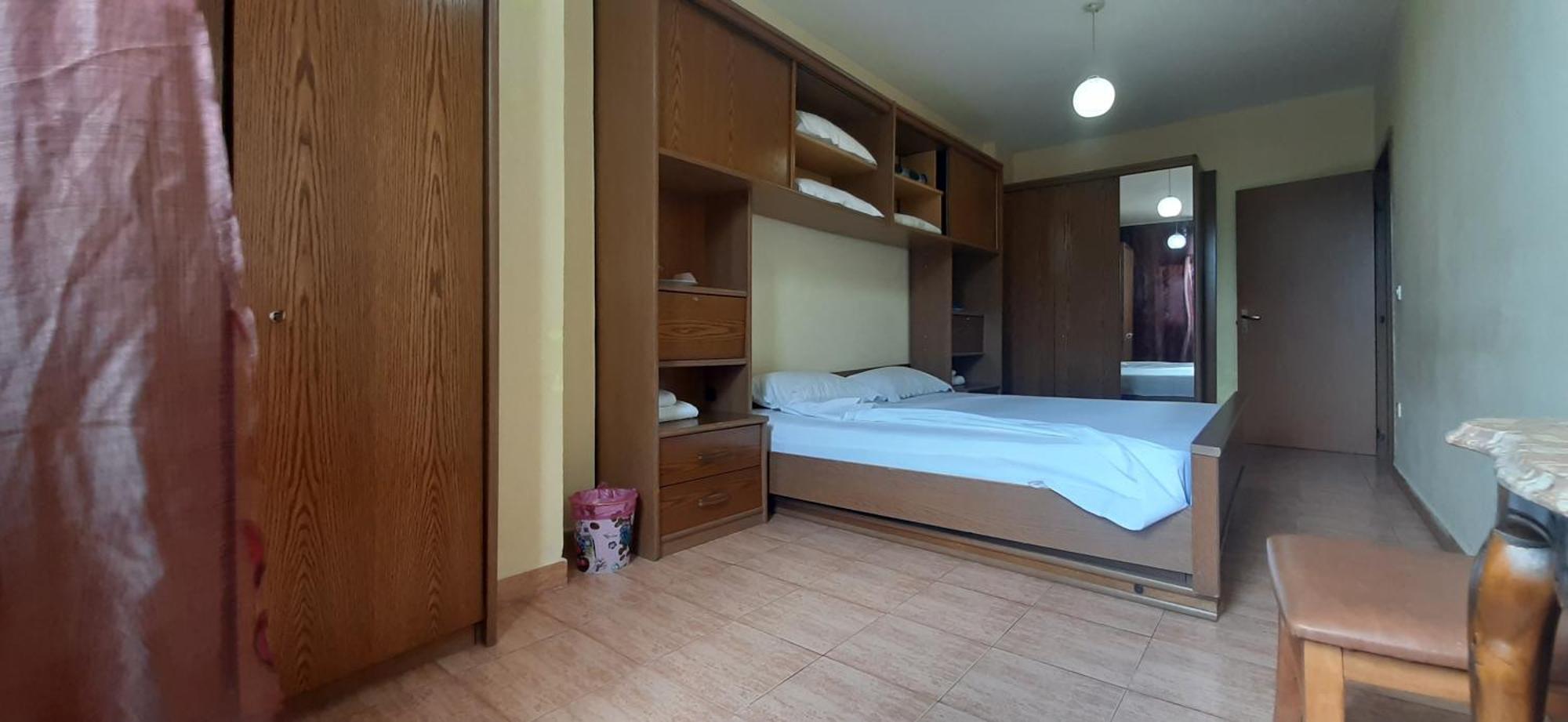 Enki'S Guesthouse Tirana Buitenkant foto